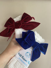 Load image into Gallery viewer, White Knee High Socks with Velvet Bows