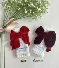 Load image into Gallery viewer, White Knee High Socks with Velvet Bows
